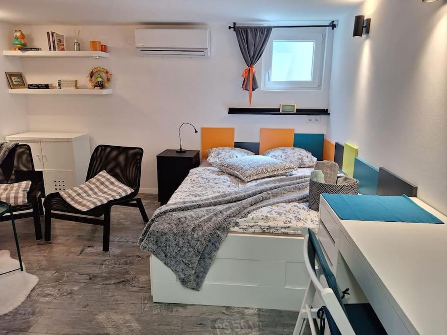 New Studio Apartment Emmy With Free Street Parking Zagreb Dış mekan fotoğraf