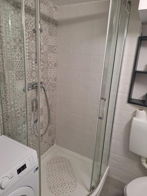 New Studio Apartment Emmy With Free Street Parking Zagreb Dış mekan fotoğraf