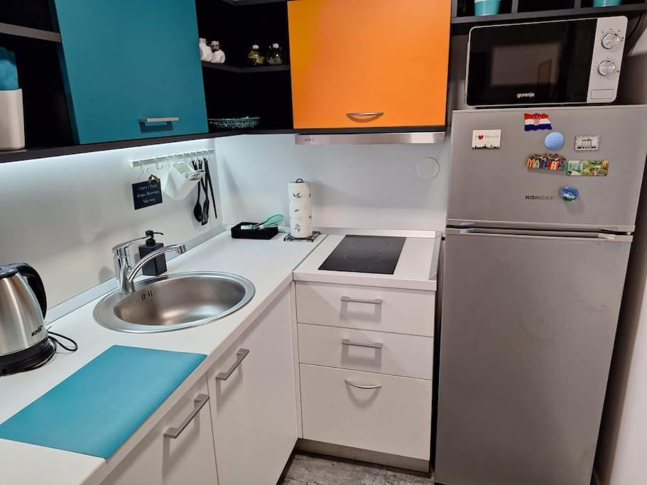 New Studio Apartment Emmy With Free Street Parking Zagreb Dış mekan fotoğraf